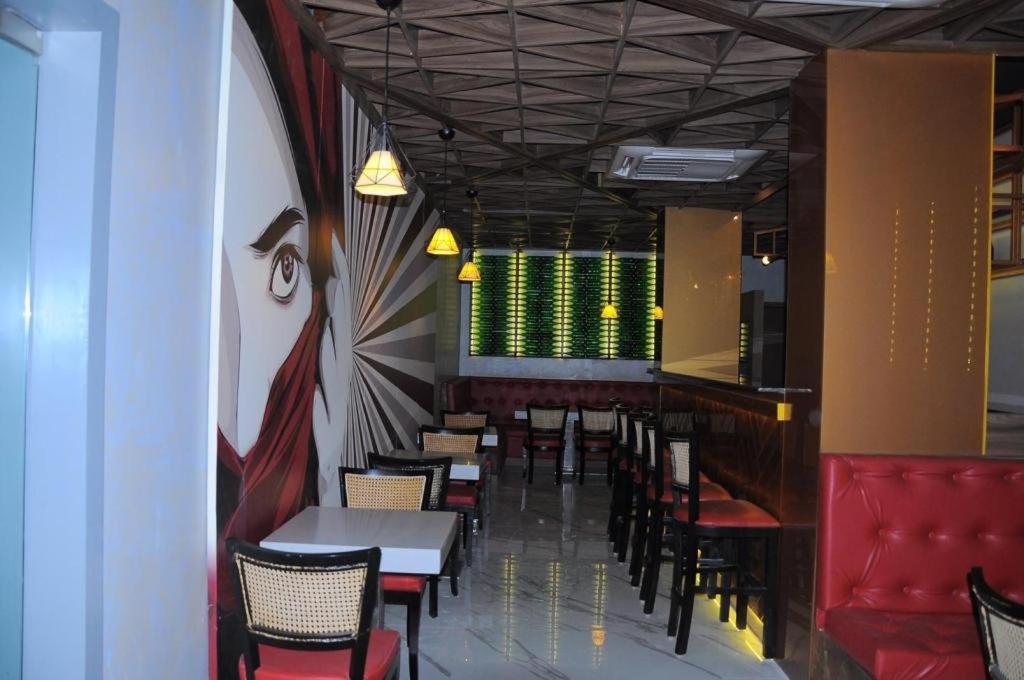Akrida By Nt Heritage Hotel Puducherry Buitenkant foto